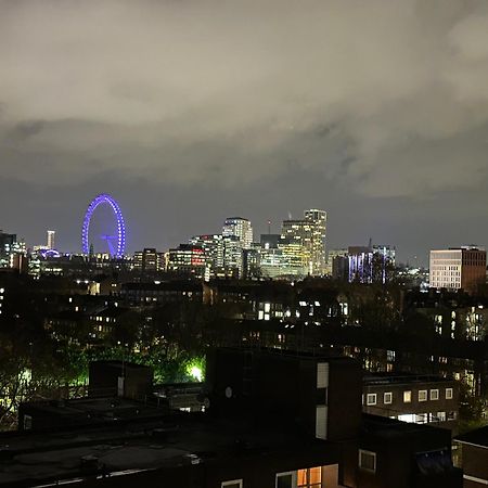 Bed and Breakfast Elkington Point Londra Esterno foto