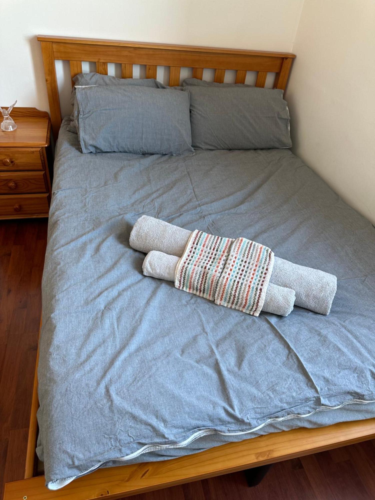 Bed and Breakfast Elkington Point Londra Esterno foto